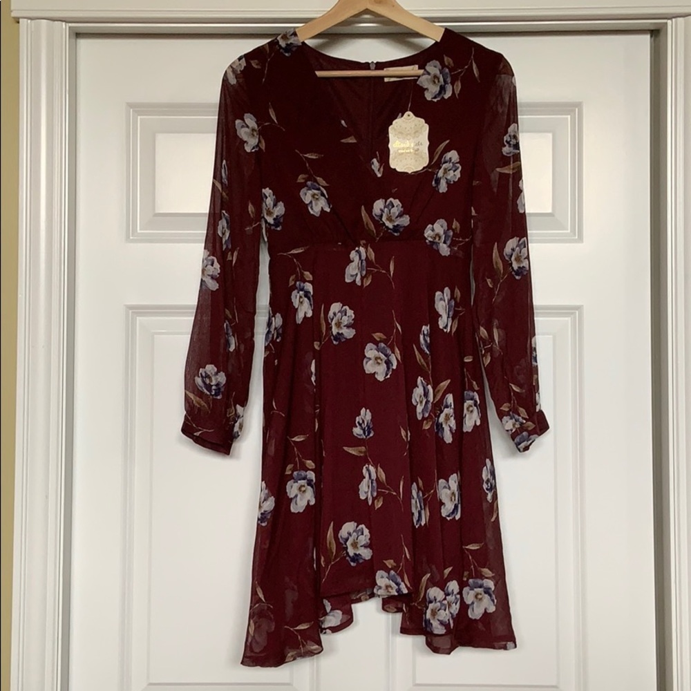 NEW ALTAR’D STATE Maroon Floral L/S Dress sz XS